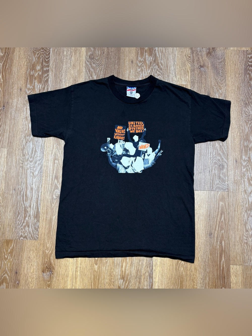 Vintage 90” union made Black Short Sleeve Graphic Protest T-Shirt - Men